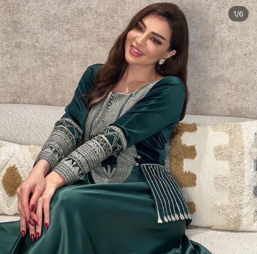 فستان عسيري تألقي بأناقة التراث العريق
