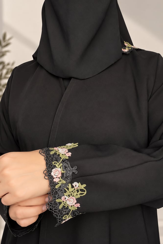 عباية ورد