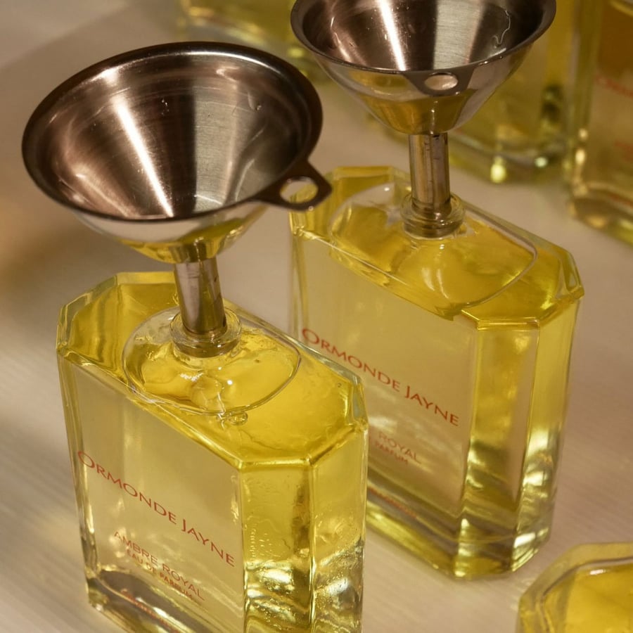 عطر ارموند جين أمبر رويال بارفيوم 88 مل