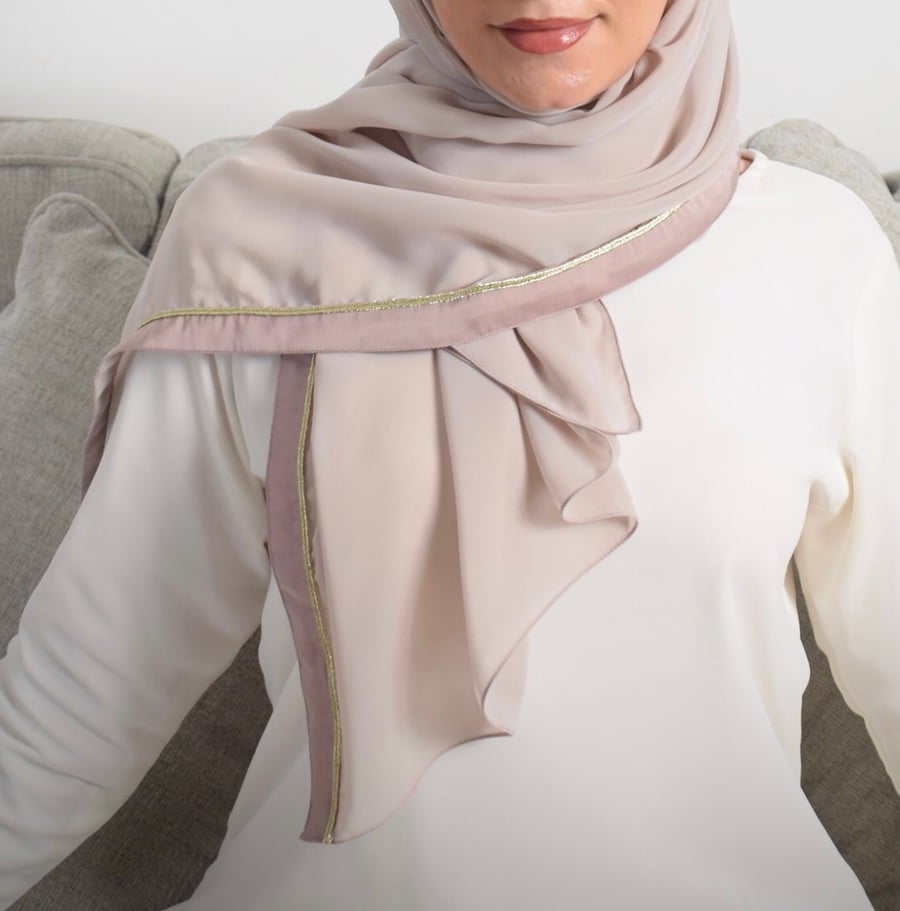 طرحة ليزر بدي روز بطرف ساتان وقيطان