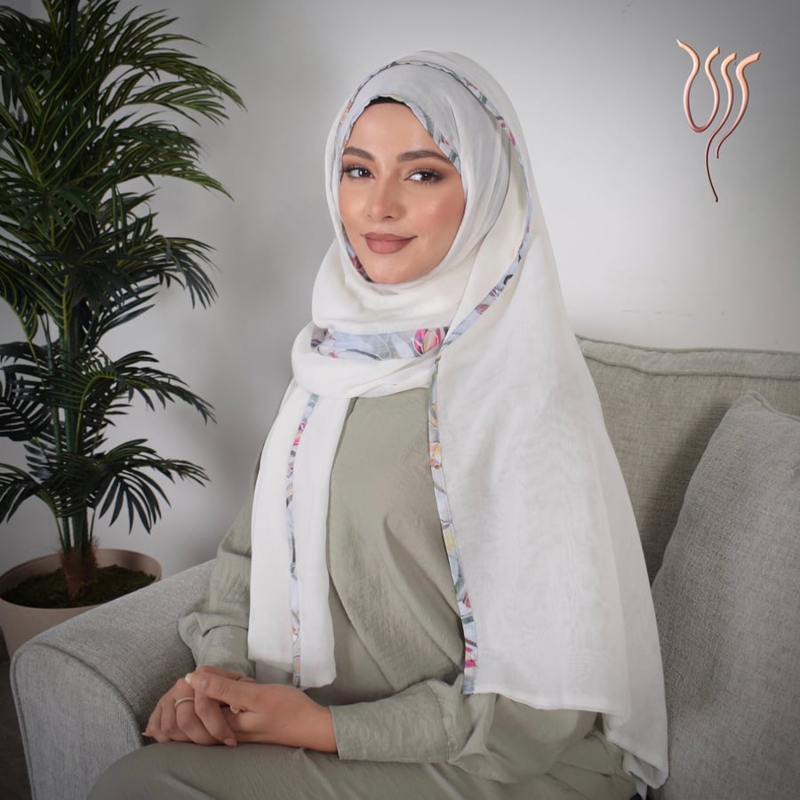 طرح بيضاء