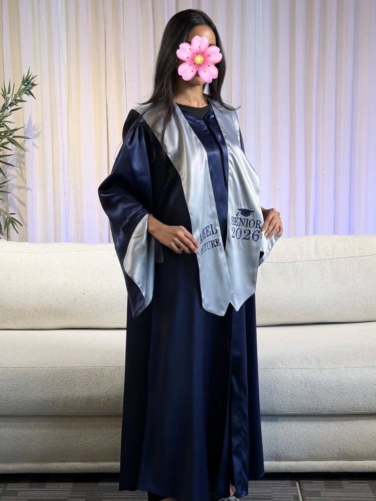 طقم عبايات تخرج 2026