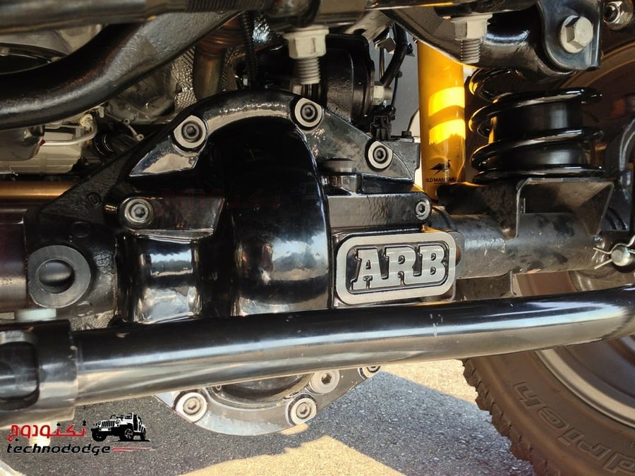 ARB غطاء دفرنس 44 اسود ARB Dana 44 Differential Cover; Black (76-18 Jeep CJ5, CJ7, Wrangler YJ, TJ & JK)