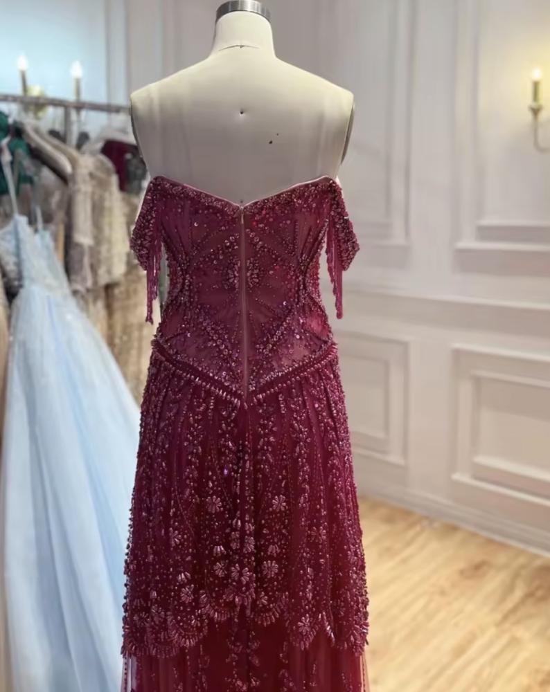 فستان عودي R246 ( يحتاج ٥٠ يوم)