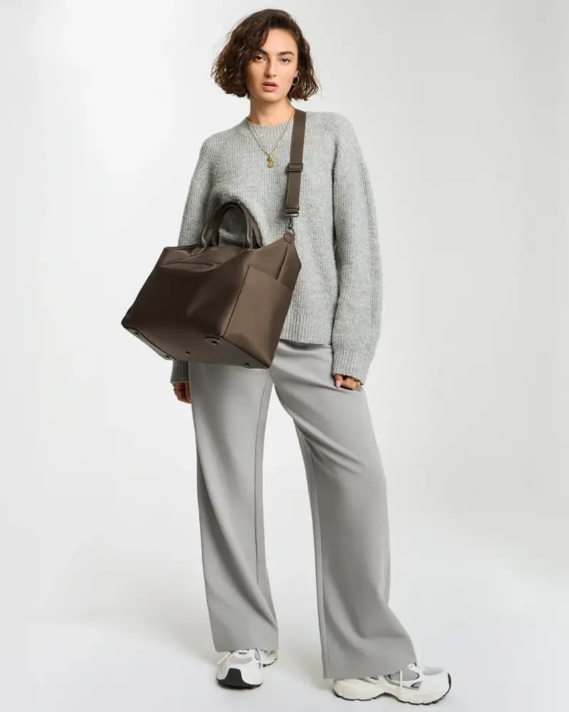 Emmy Nylon Full