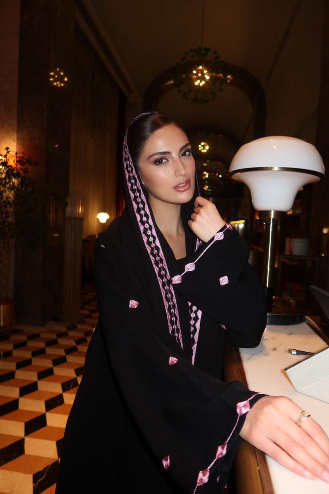 Abaya 426