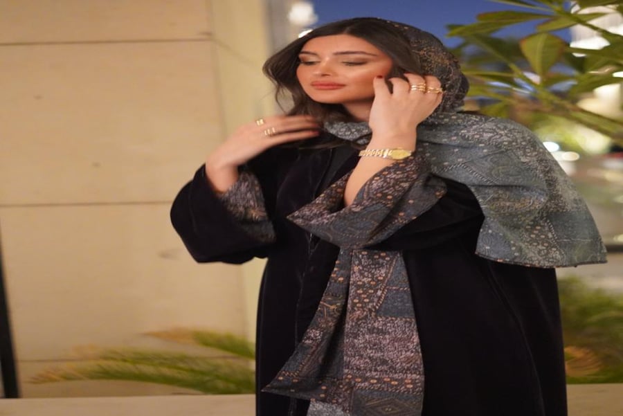 Abaya w10