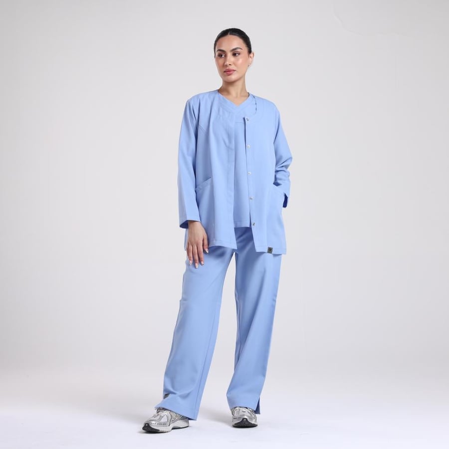 سكراب طبي ستيل بلو من أي جي للزي الطبي مريح وأنيق