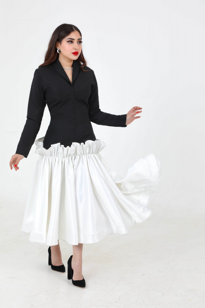 (3) Dress