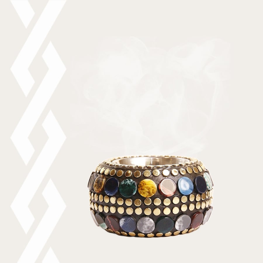 مبخرة مرصعة صغيرة