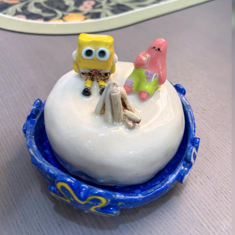 مبخرة بسيط و سبونج بوب