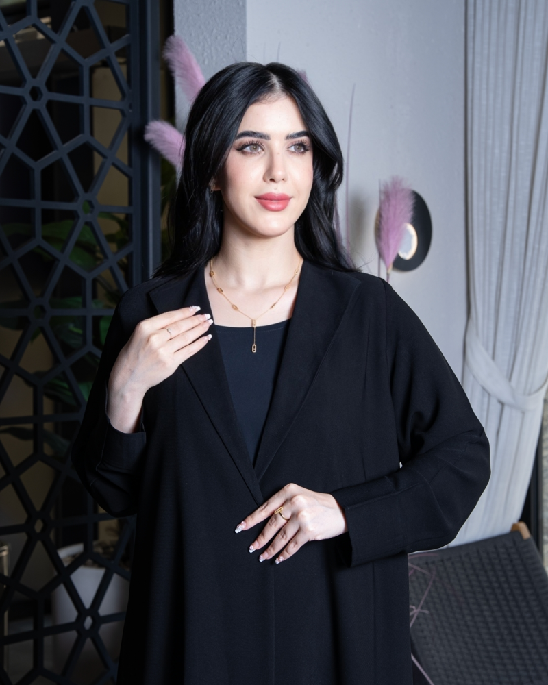 طقم اليوم الوطني عزنا بطبعنا