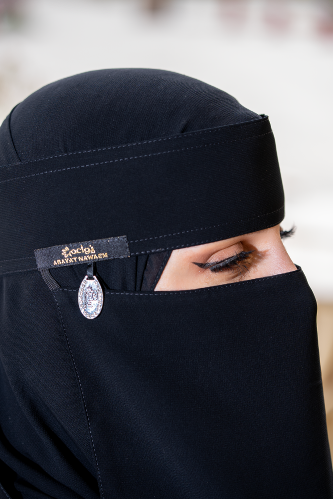 نقاب فضي ياباني LOOJO