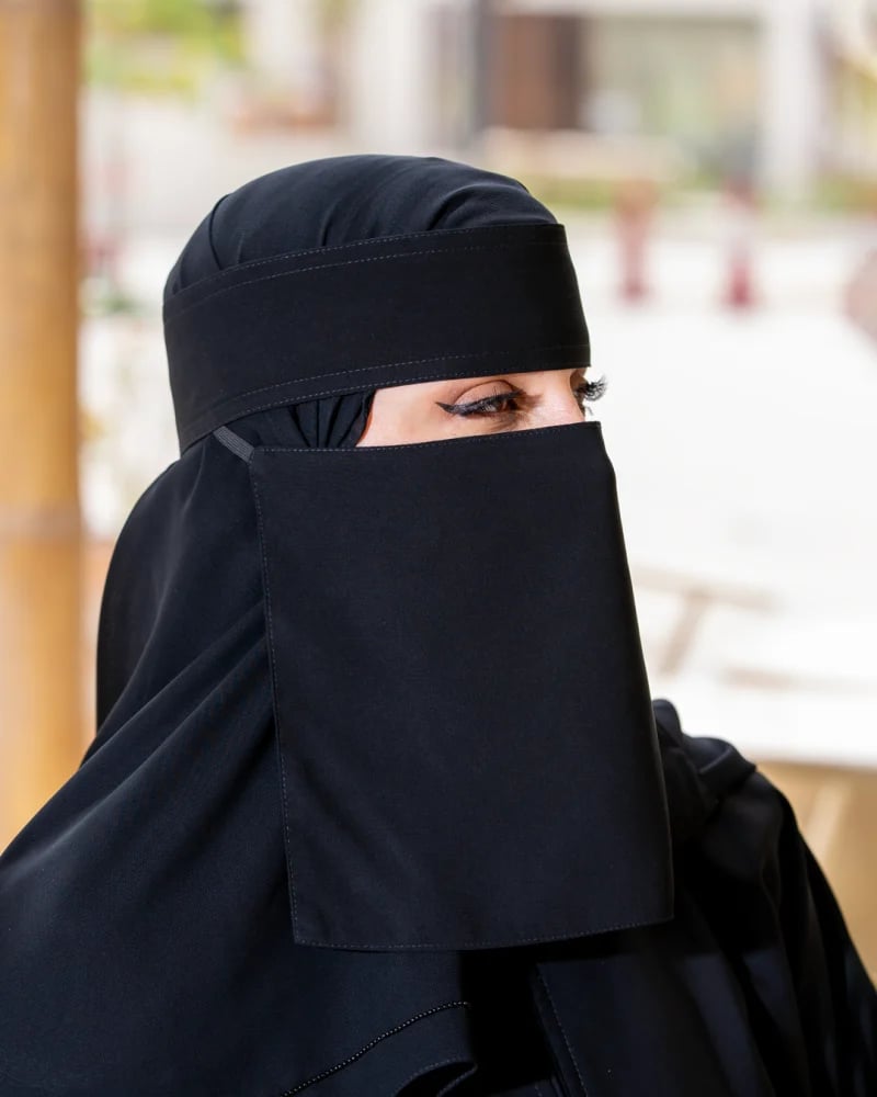 نقاب قصير السفيره ياباني لاصق