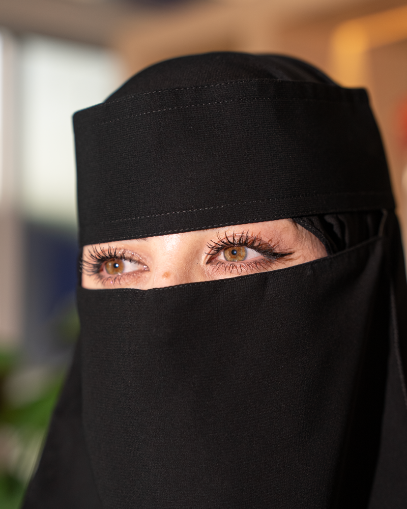 نقاب بحريني وسط (9)
