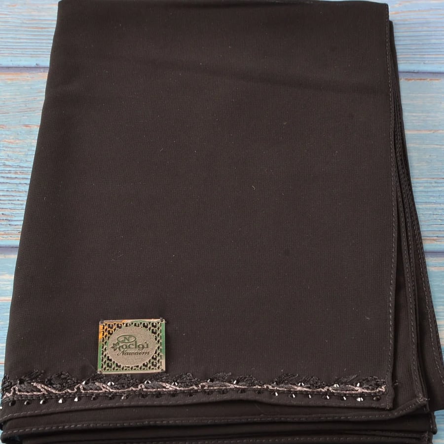 طرحة تطريز يدوي اسود