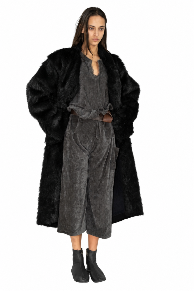 NOIR TEXTURED COAT