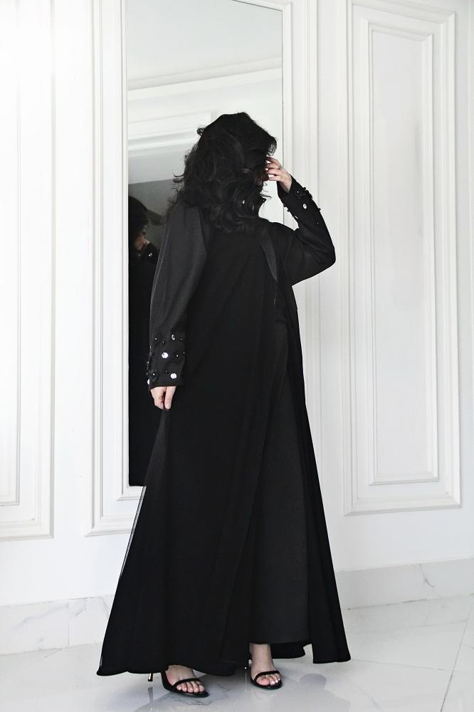 عباية كم كتان - من الخلف قماش تُل