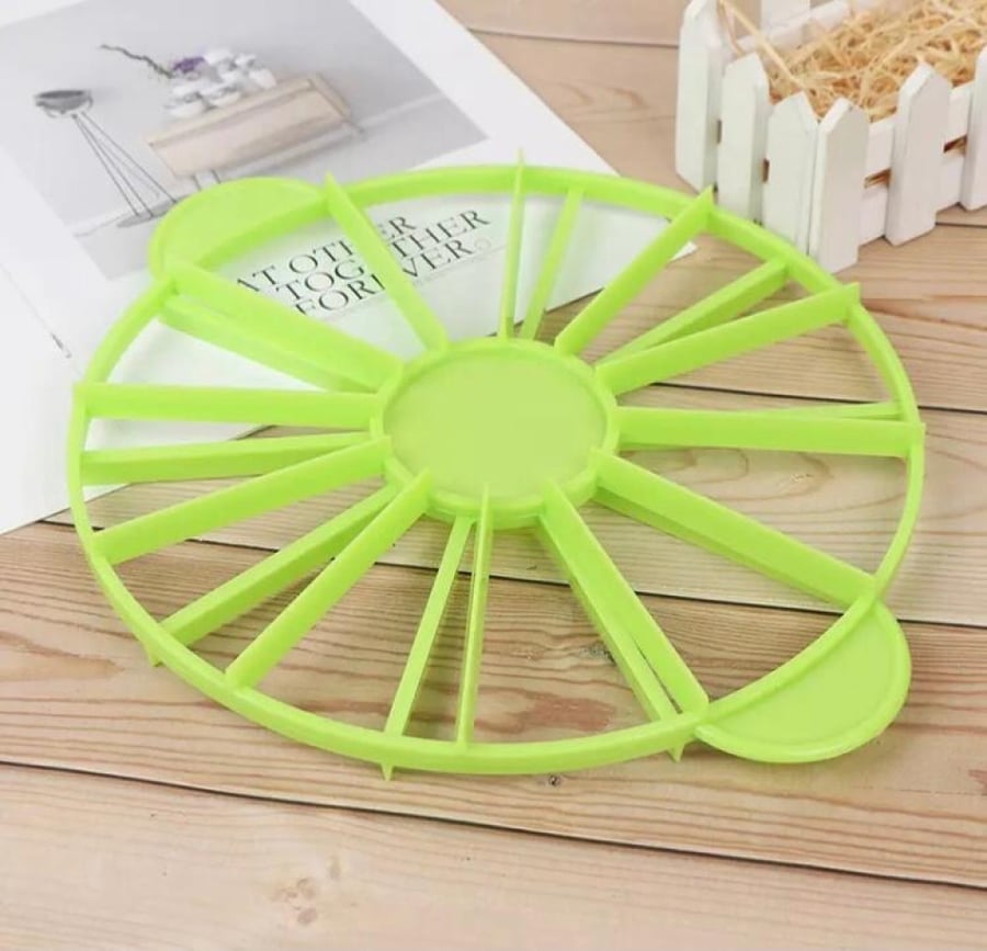Cheesecake cutting tool / cake cutter / slicing knife (one piece)