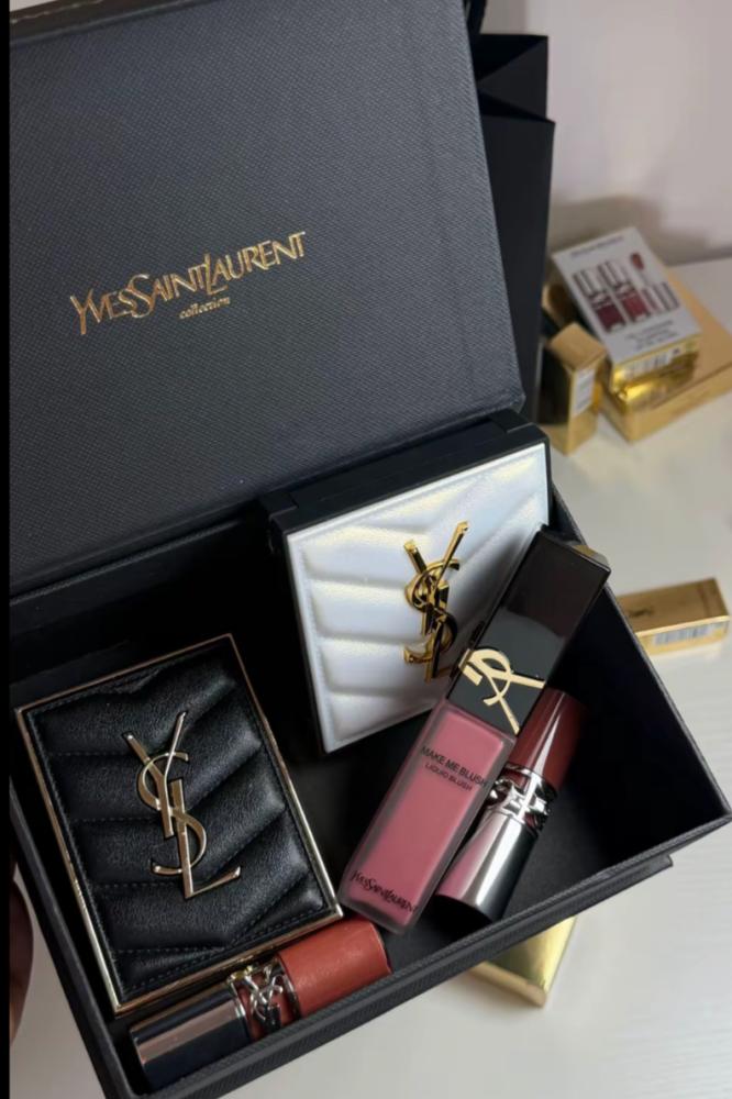 بكج سان لوران
