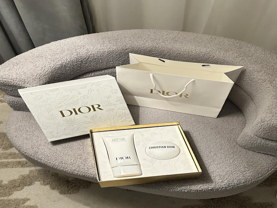 Dior care set with accessories