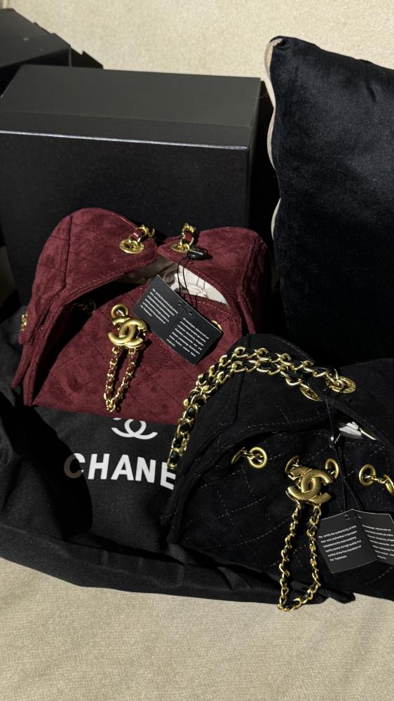 CHANEL CLASSIC