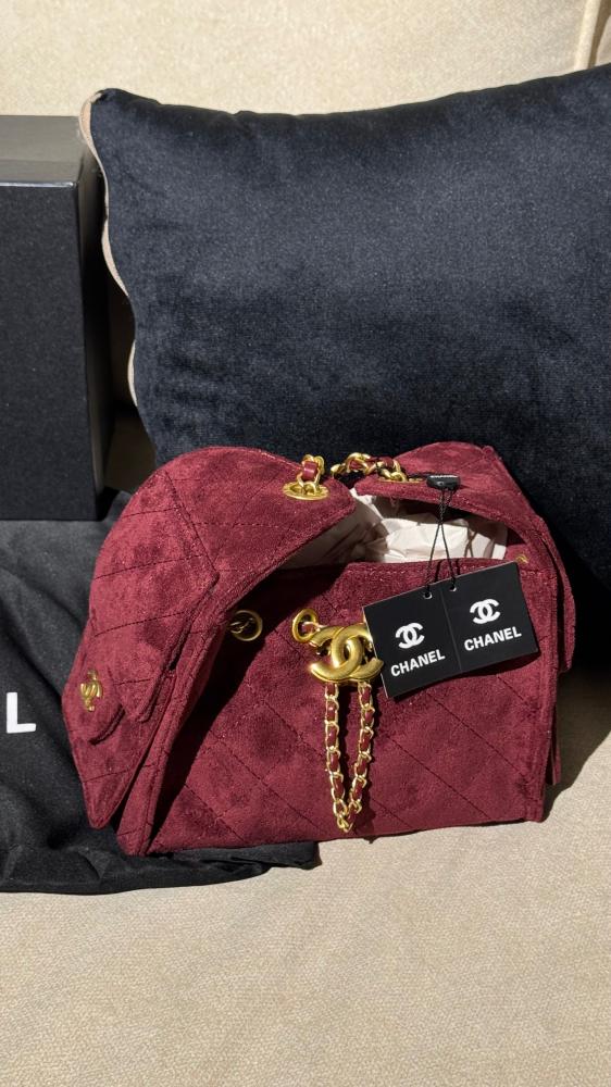 CHANEL CLASSIC