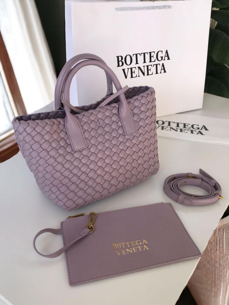 BOTTEGA VENETA