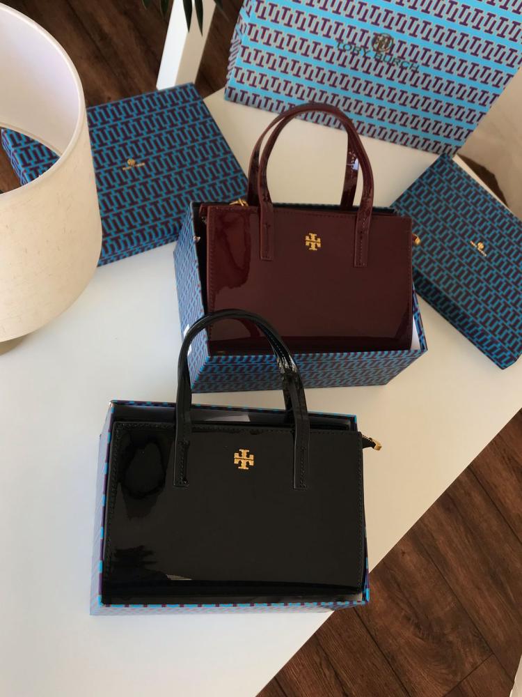 TORY BURCH