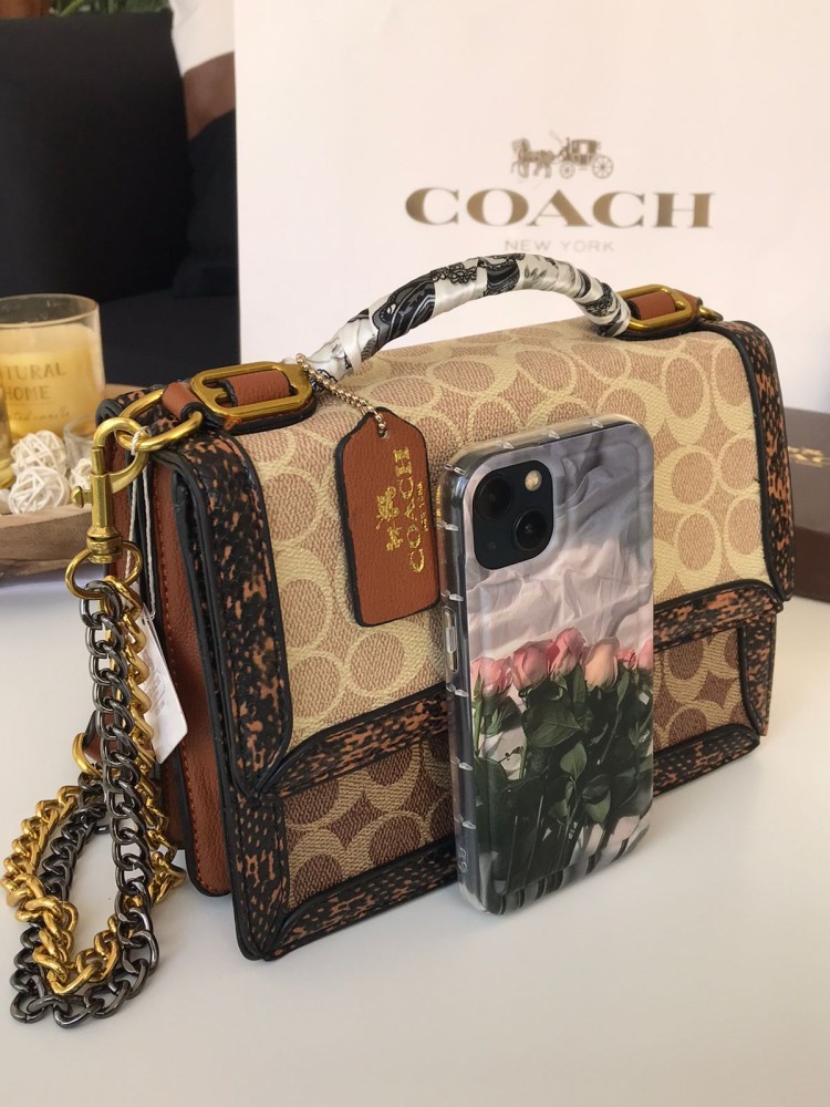 COACH