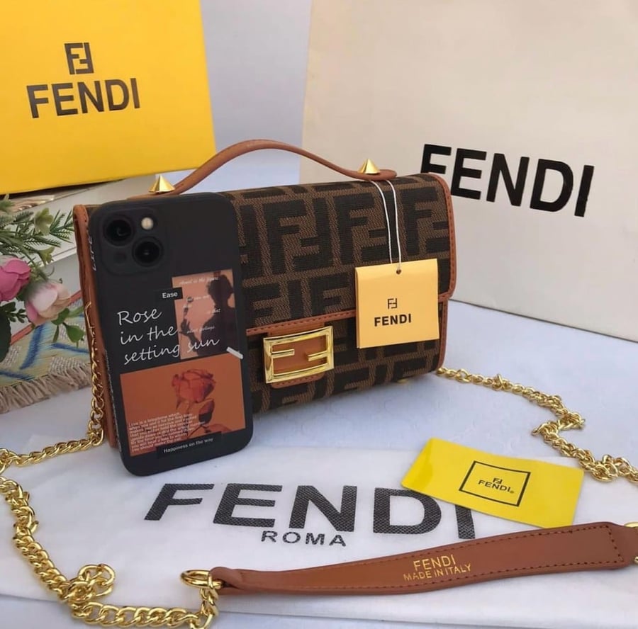 FENDI S
