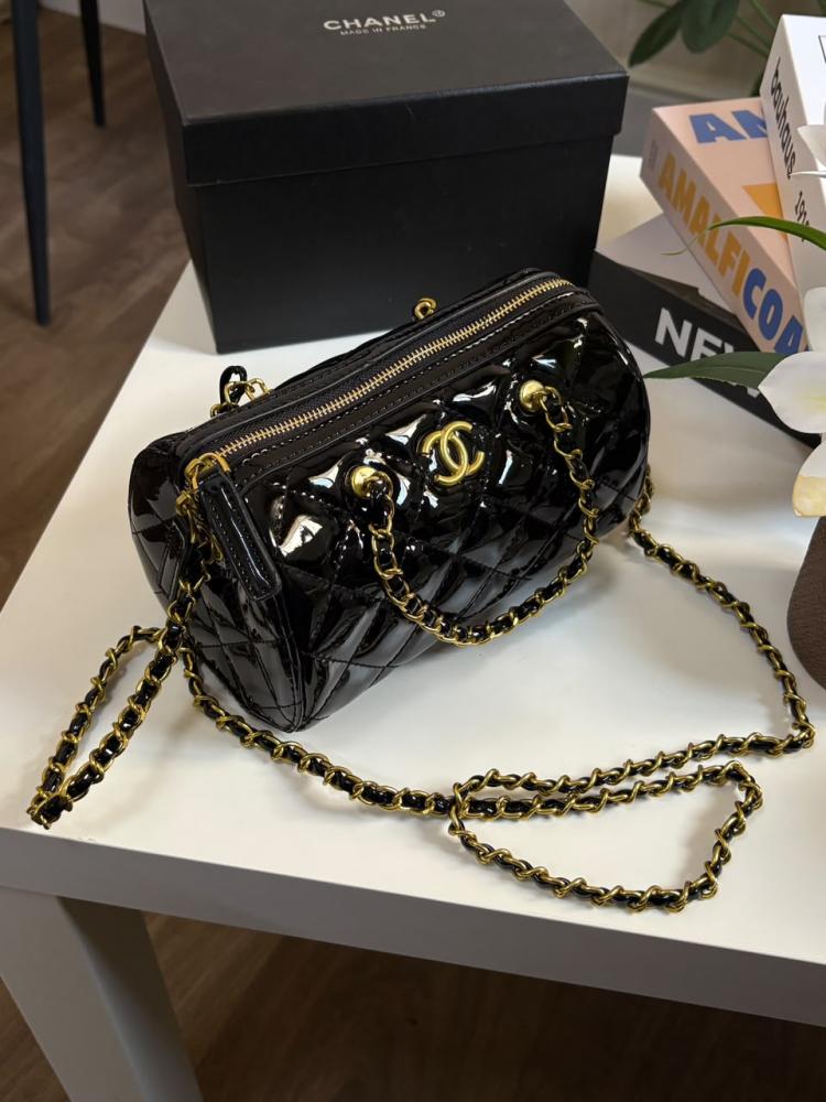 DKNY