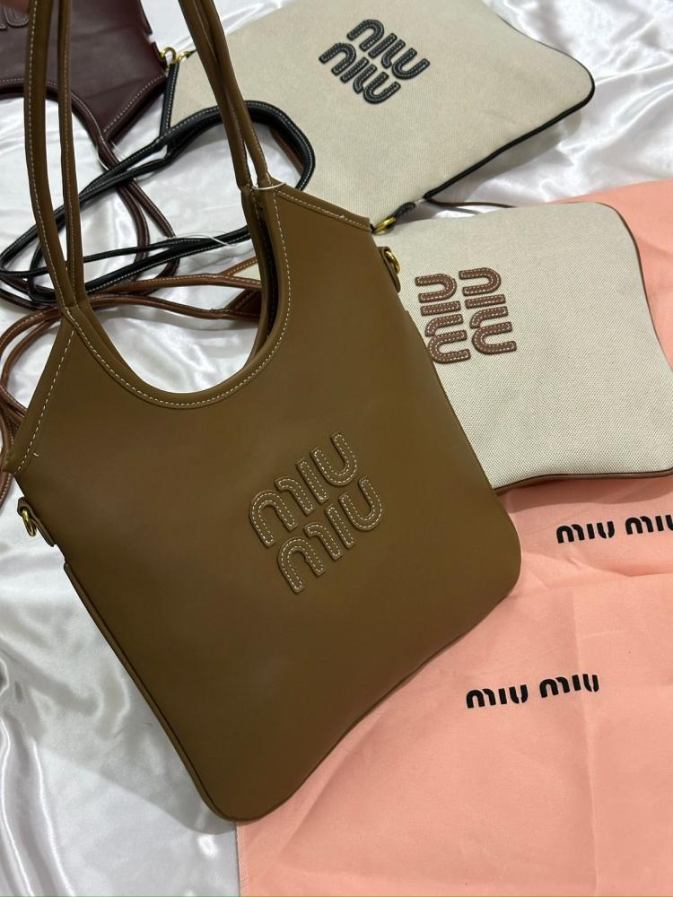 MIU MIU