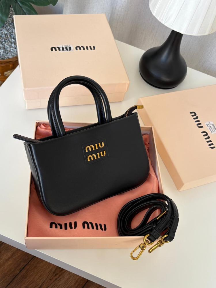MIU MIU