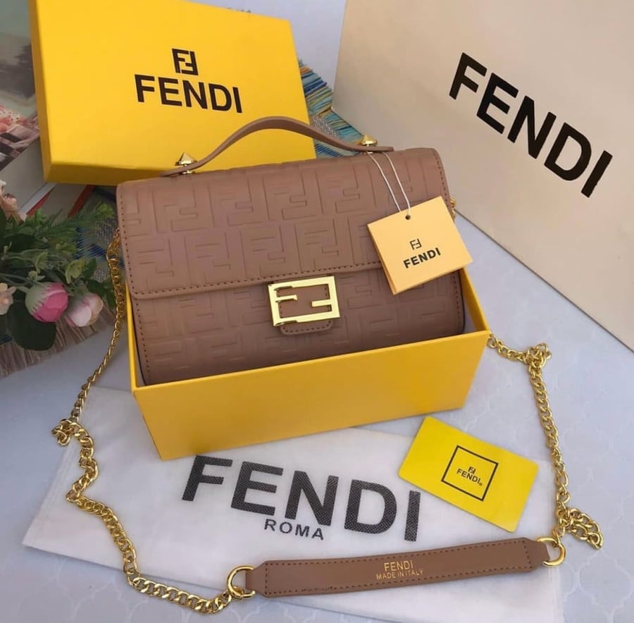 FENDI S