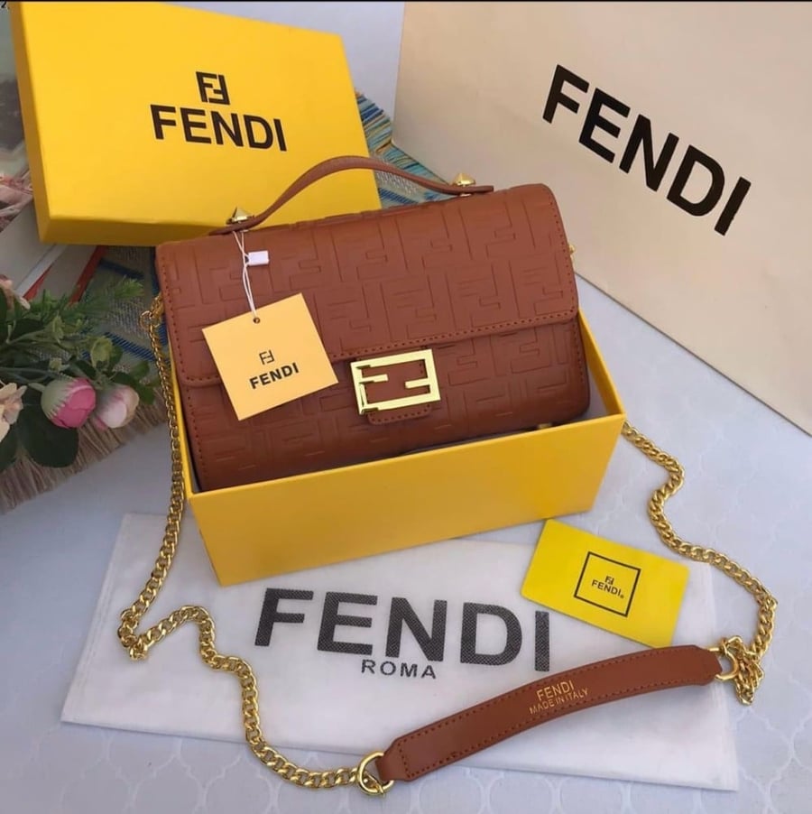 FENDI S