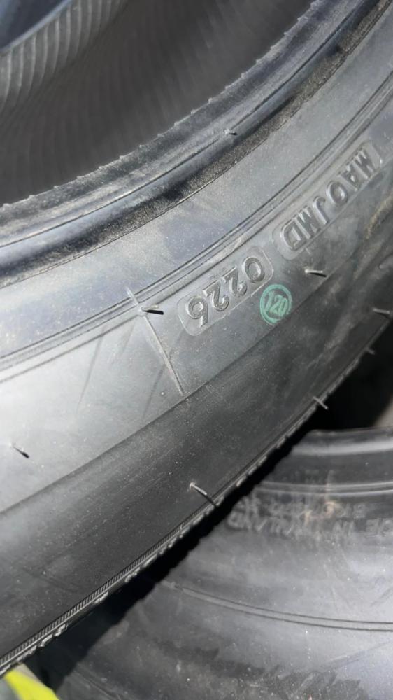 برجستون وكالة كامري 205/65/16 تاريخ2026