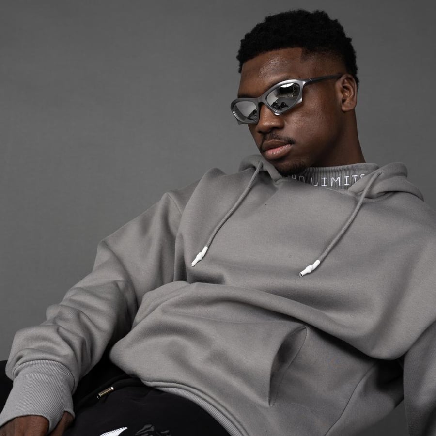 GREY HOODIE HIGH NECK - هودي رمادي مع رقبة عالية