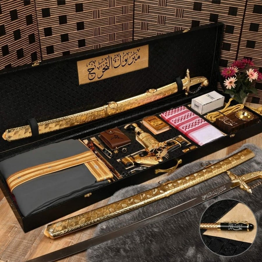 بوكس هدايا رجاليه ملكيه