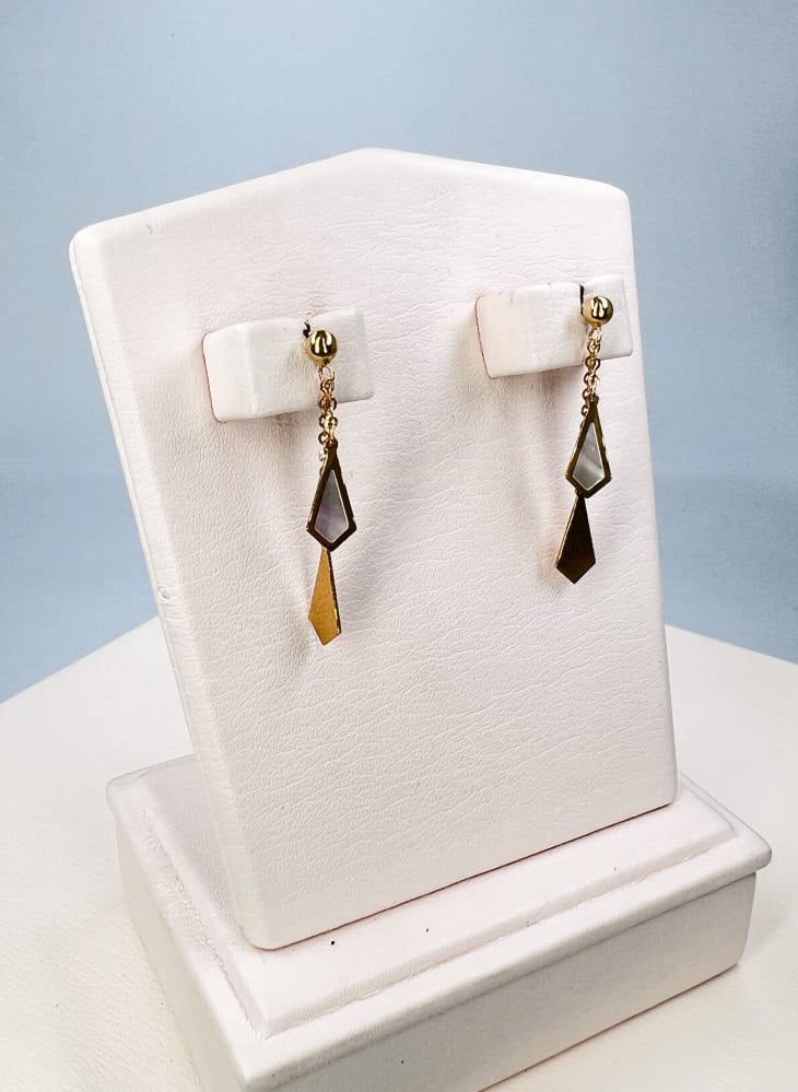 Smooth round two-layer earrings decorated with white mother-of-pearl stone - 18 karat