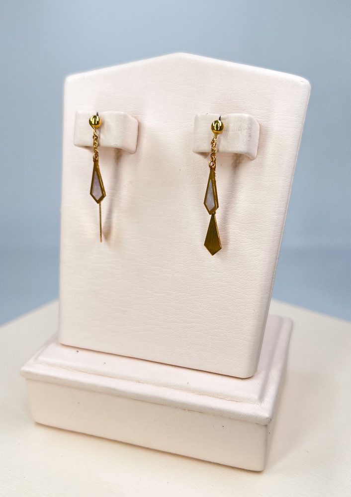 Smooth round two-layer earrings decorated with white mother-of-pearl stone - 18 karat