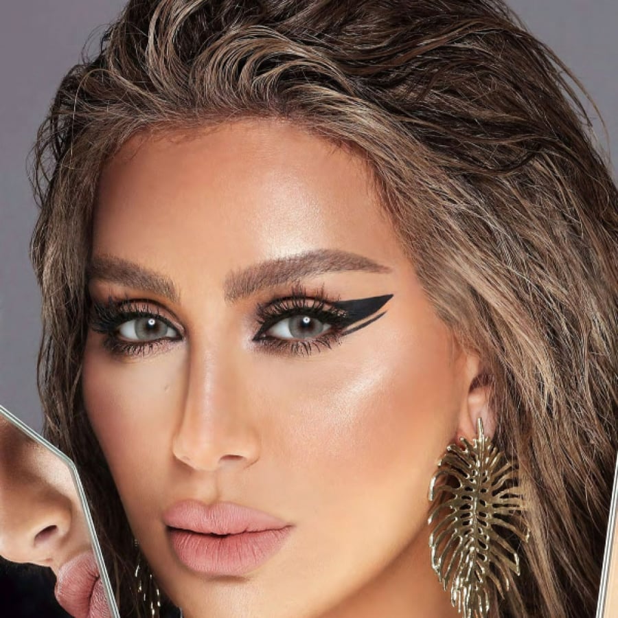 عدسات امارا كروكودايل جرين Amara Crocodile Green