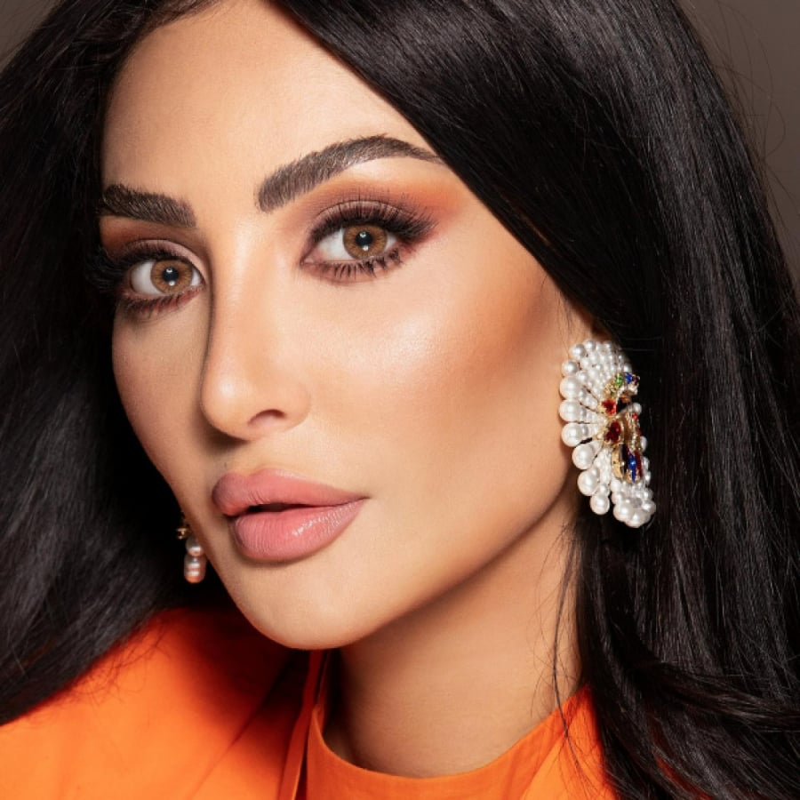 عدسات امارا قولدن ساند Amara Golden Sand