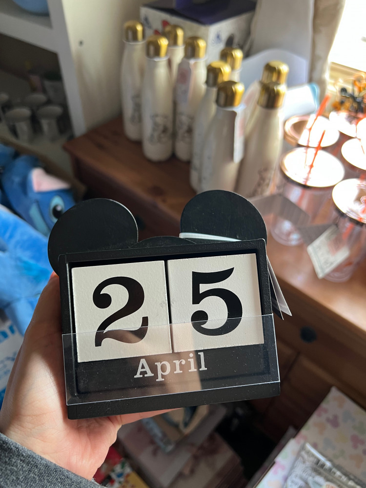 Calendar ميكي ماوس