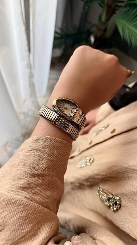 Snake-shaped watch - DI2686