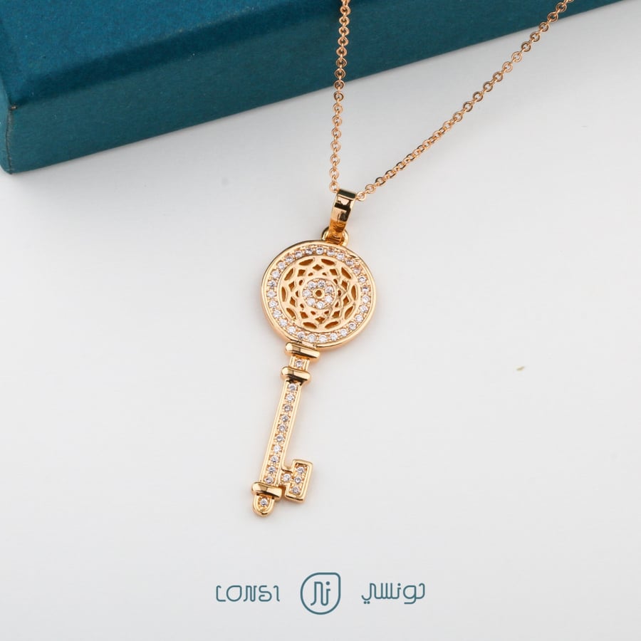 سلسال زركون تصميم مفتاح