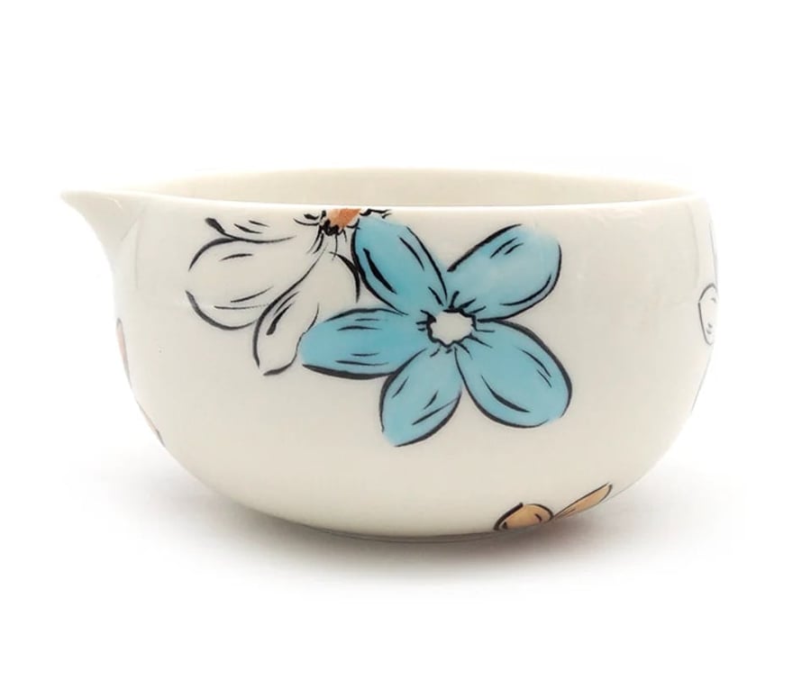 طقم ماتشا نيت - white with flowers -