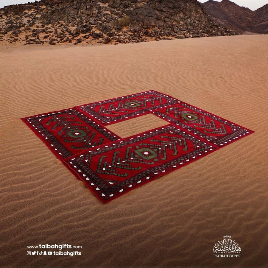 Syrian stretchers with a national industry of 2 * 1 meters