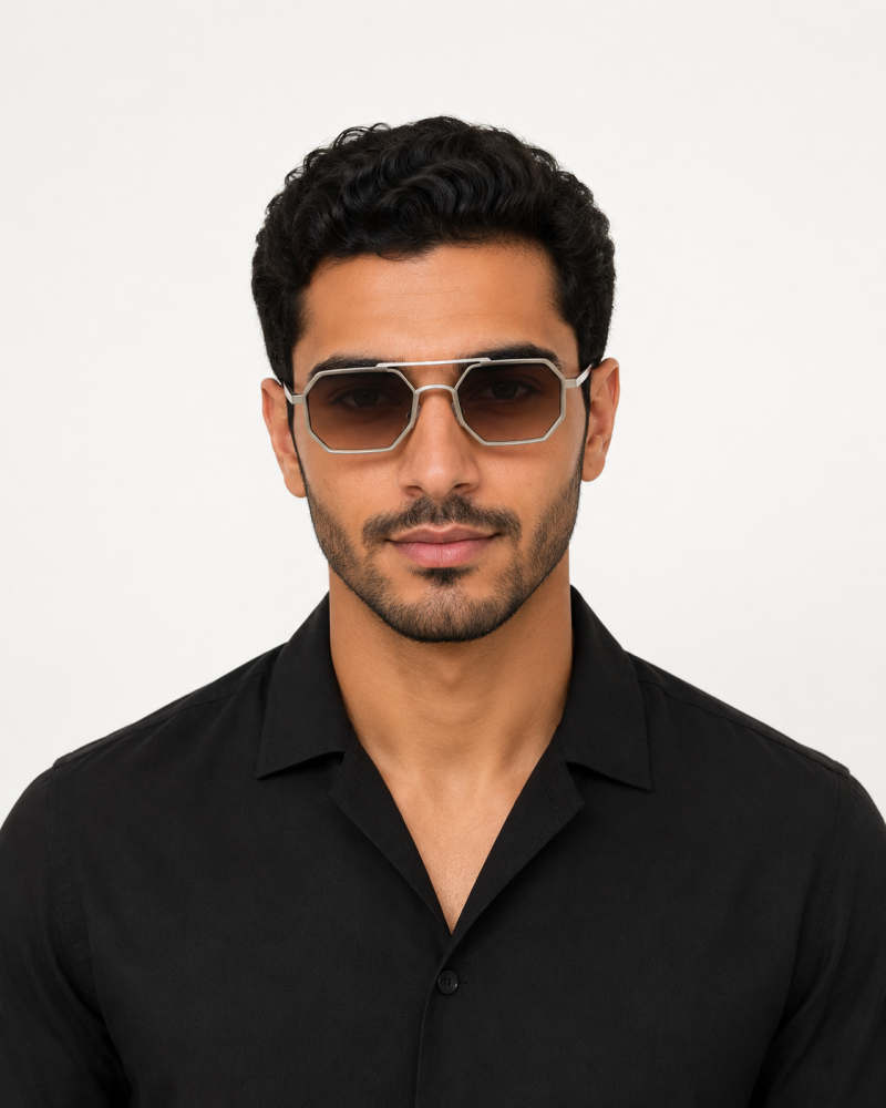 نظارة شمسية رجالية ليندبرغ إطار معدني فضي بتصميم هندسي | Lindberg Men's Geometric Silver Sunglasses