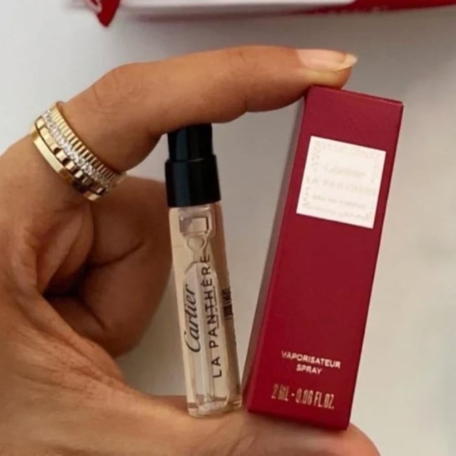 5 Cartier distributions: Cartier perfume ampoules with a star-shaped base for rings and bracelets